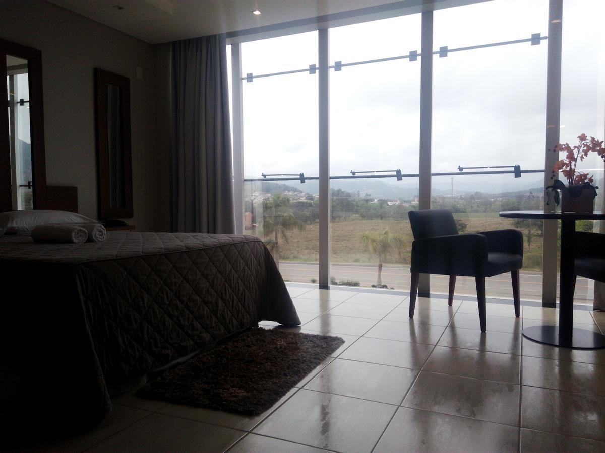 Lontras Hotel Colibris מראה חיצוני תמונה